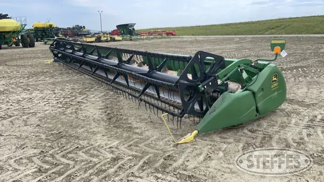 2006 John Deere 635F HydraFlex