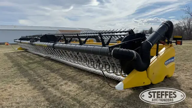 2012 New Holland 880CF-45 SuperFlex