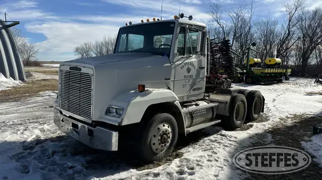 1988 Freightliner FLC112