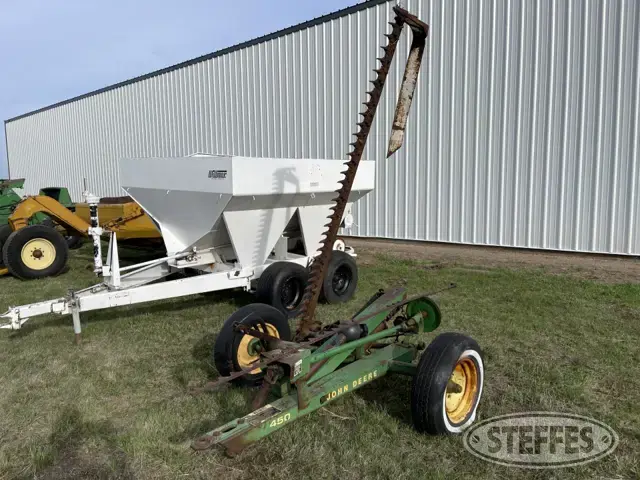 John Deere 450