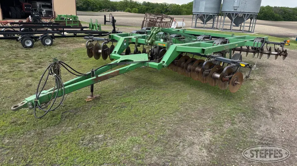 John Deere 510 Ripper