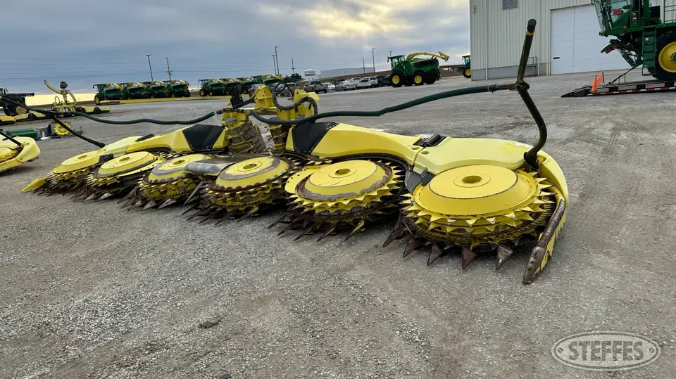 2020 John Deere 772 Forage Harvester Head