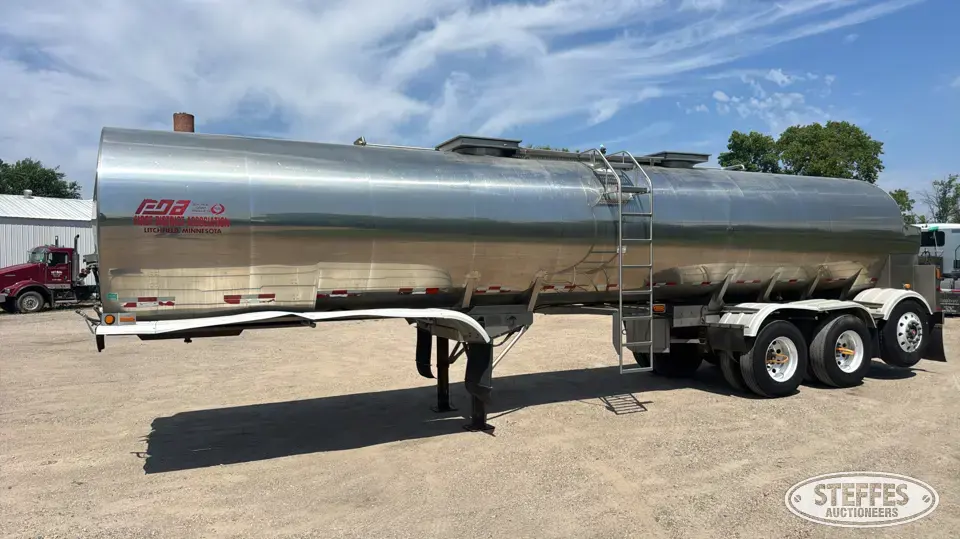 2010 Engle Tank Trailer