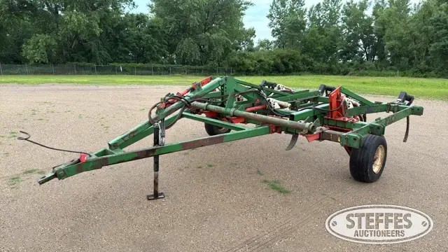 Glencoe chisel plow