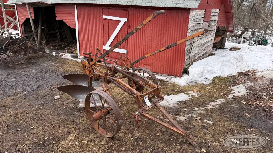 Allis-Chalmers 216 Plow