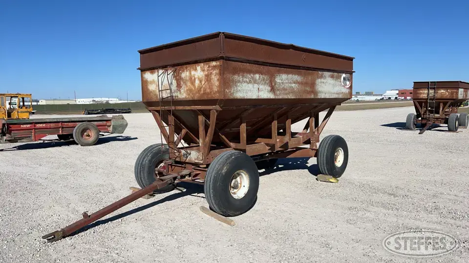 M&W Little Red Wagon Gravity Box