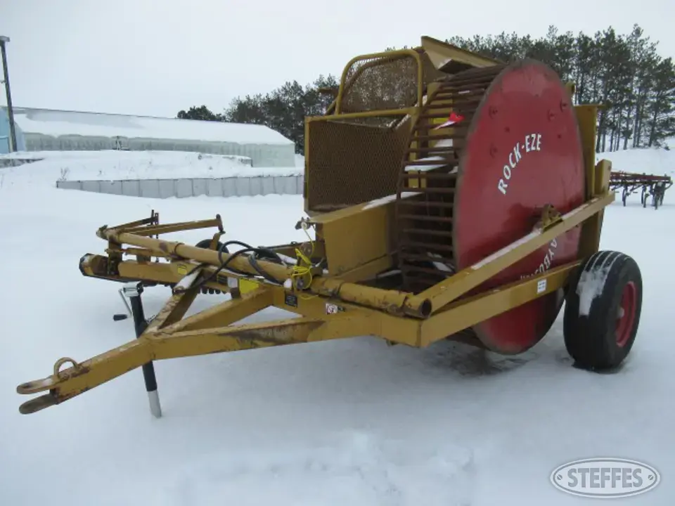 Haybuster H-106 Rock Picker