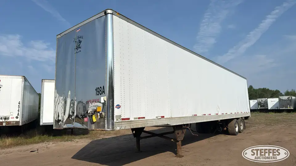 2009 Utility VS2DX Van Trailer