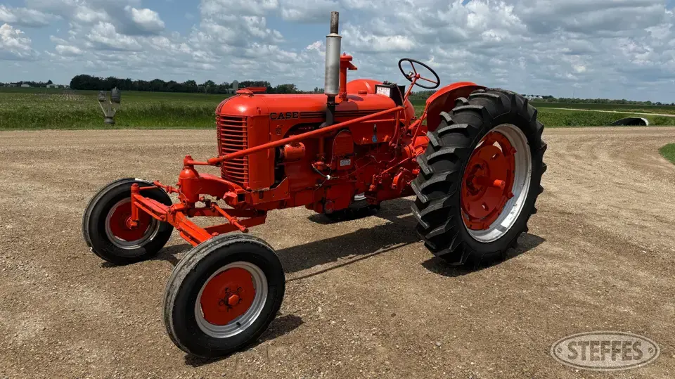 1950 Case DC-4 Collectible Tractor