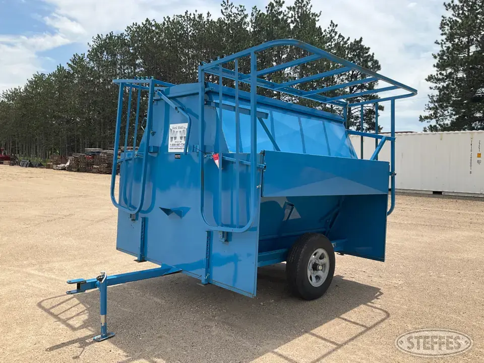 Werk-Weld Feeders and Bunk