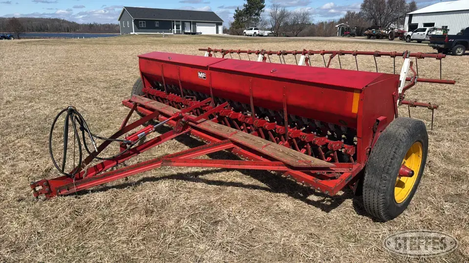 Massey Ferguson 43 Press Drill