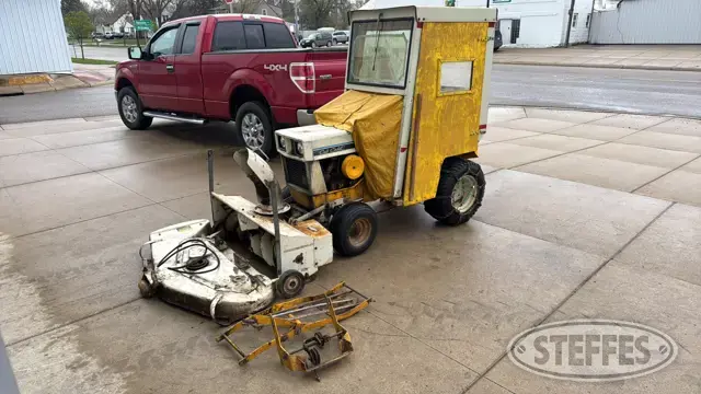 1972 International Cub Cadet 149