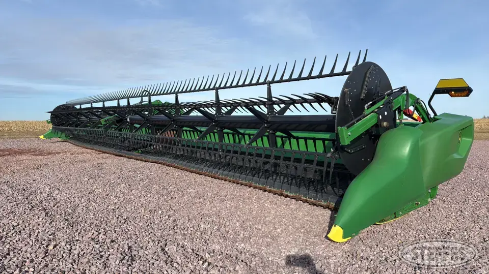 2023 John Deere RD45F Draper Head