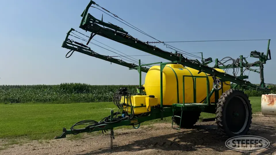 F&S Mfg. Pull-Type Sprayer