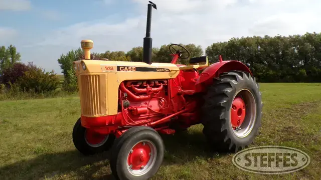 1967 JI Case 930 Comfort King