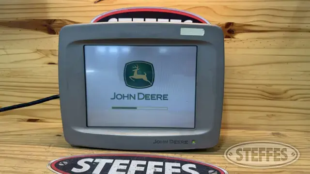John Deere 2600