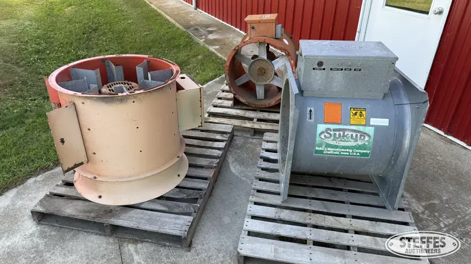 (3) Sukup/Butler axial bin fans