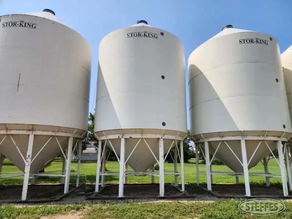 Stor-King SKB16110E Hopper Bin
