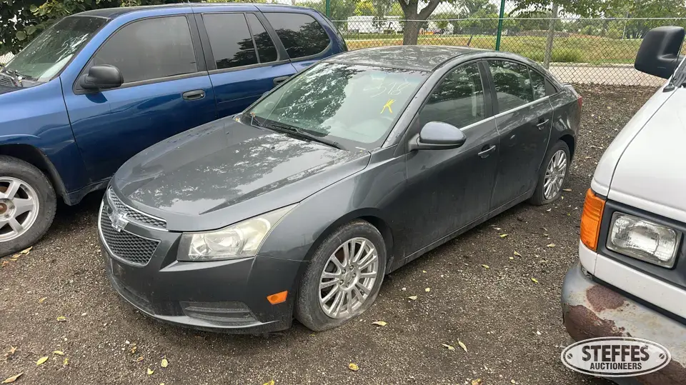 2013 Chevrolet Cruze ECO Car