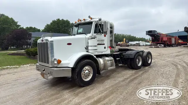 2000 Peterbilt 357