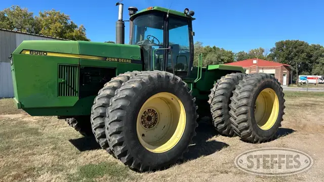 1989 John Deere 8960