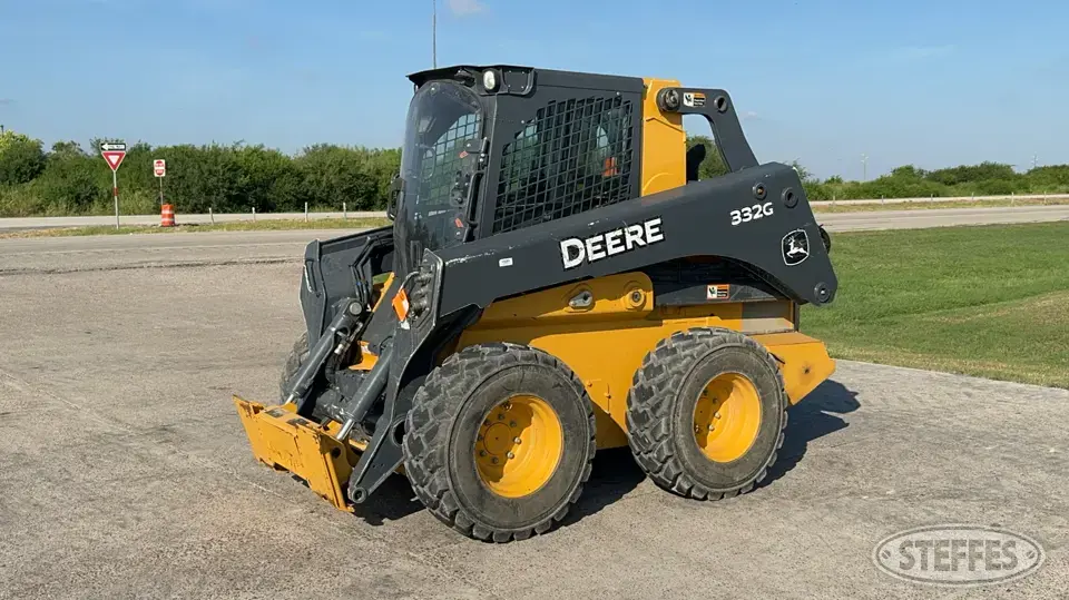 2019 Deere 332G Wheeled Skid Steer
