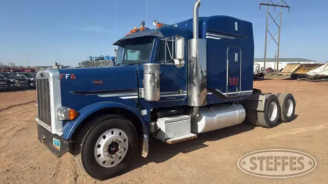 1999 Peterbilt 379