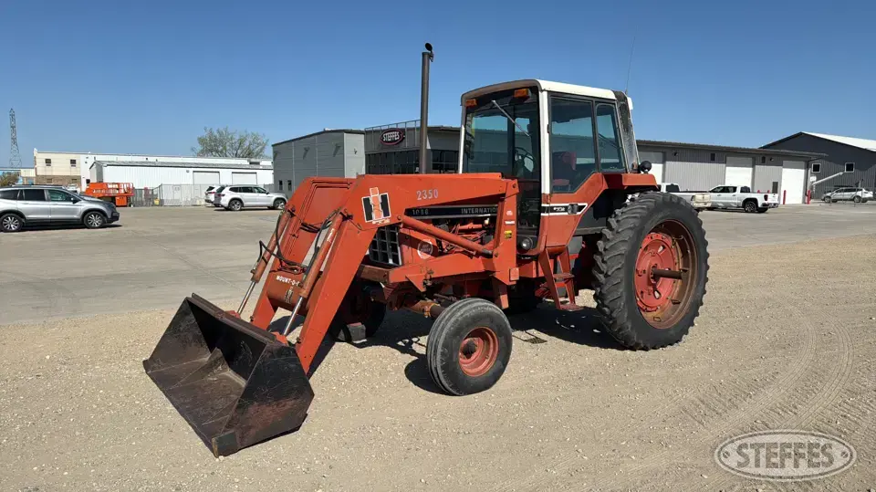 1979 International 1086 2WD Tractor