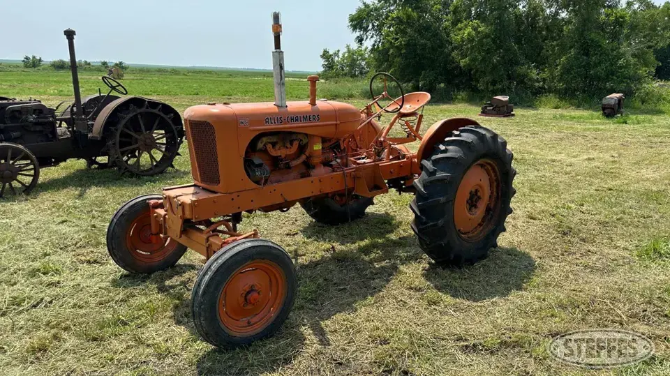 1944 Allis-Chalmers WC Collectible Tractor