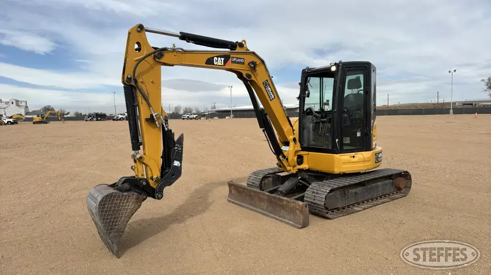 2015 CAT 305.5E2 CR Mini-Excavator