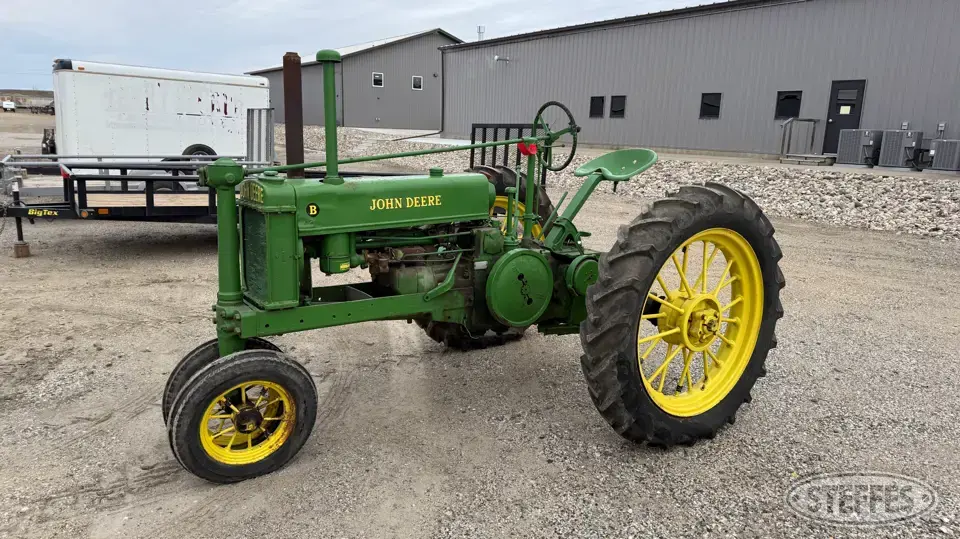 1937 John Deere B Collectible Tractor