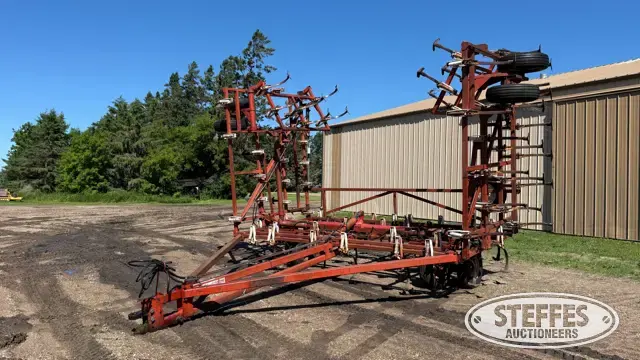 Wil-Rich field cultivator