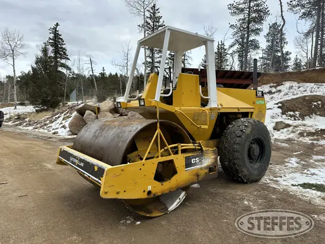 1987 CAT CS-553