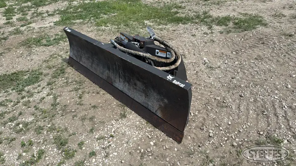 Bobcat Dozer 96 Skid Steer Blade