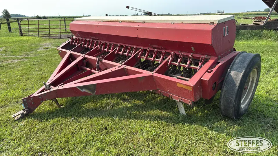 International 510 Press Drill