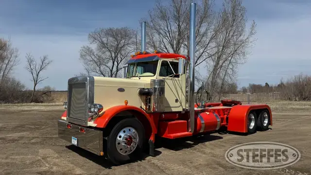 1982 Peterbilt 359