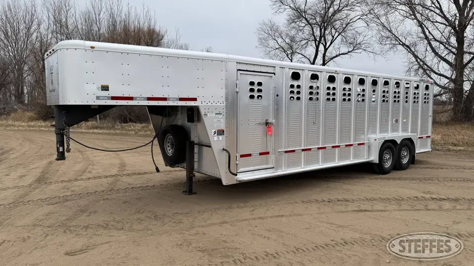2018 Wilson PSGN-5724T Gooseneck Livestock Trailer