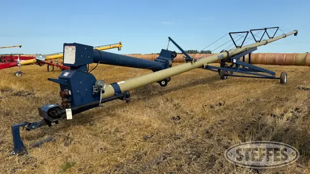 Harvest International H1082