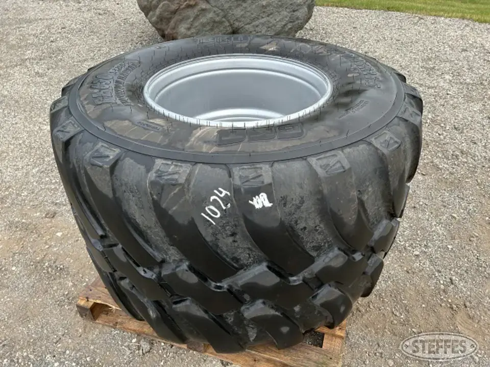 BKT FL-630 Plus Truck Tire