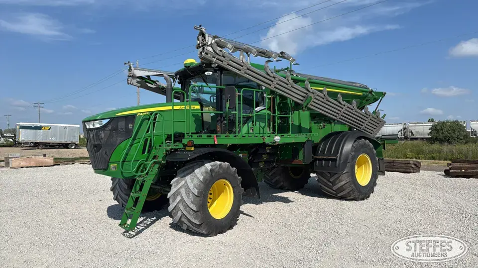 2017 John Deere F4365 Dry Applicator
