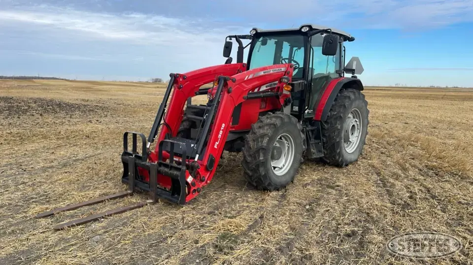 2022 Massey Ferguson 5711 MFWD Tractor
