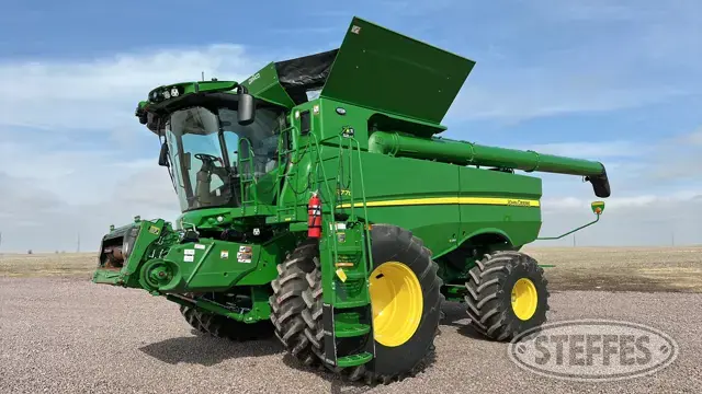2022 John Deere S770