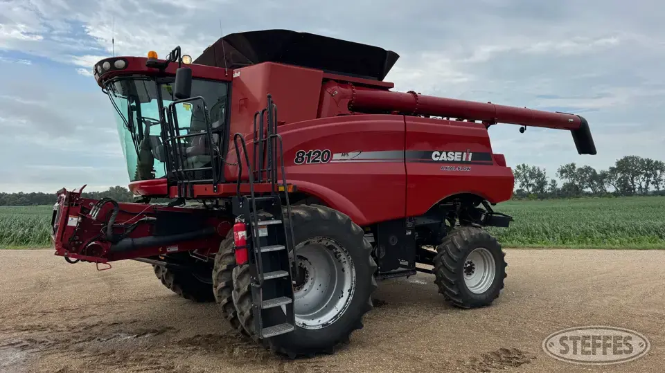 2010 Case IH 8120 Combine