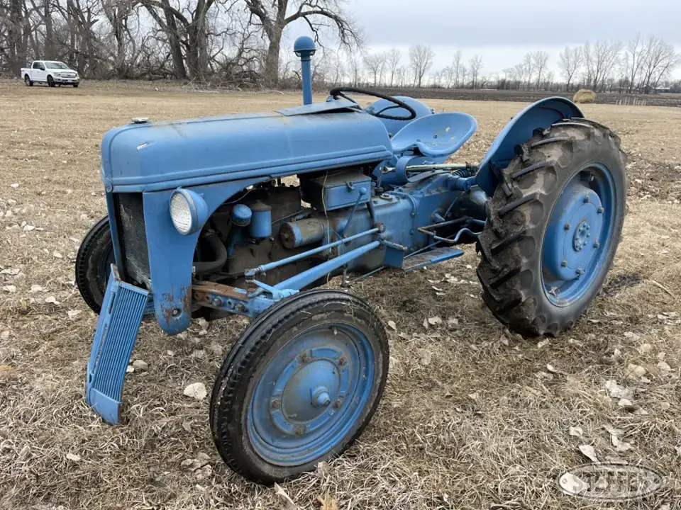 1940 Ford 9N 2WD Tractor