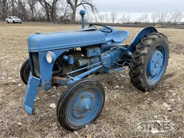 1940 Ford 9N