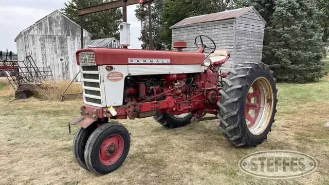 1959 Farmall 460