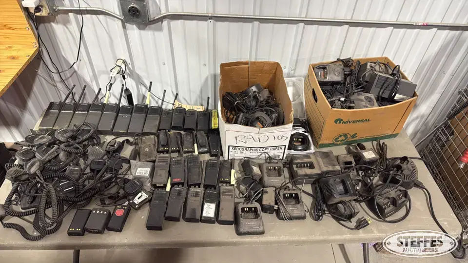 Motorola radios Business Band Radio