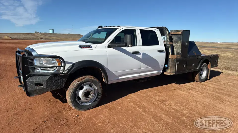 2019 Ram 5500HD Flatbed Truck