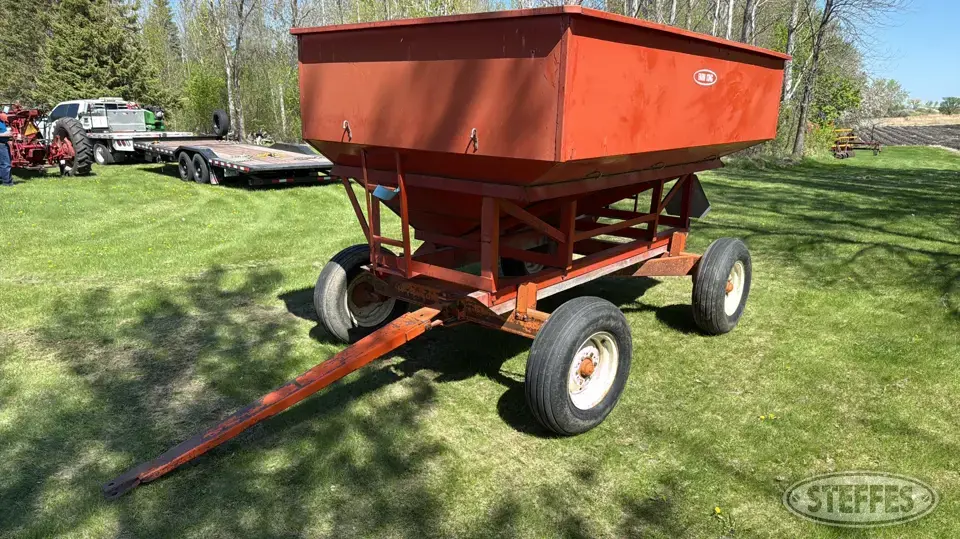 Farm King Gravity Box