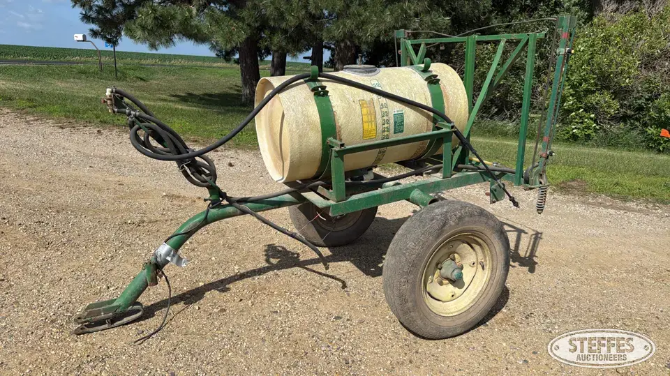 Shop-built pull-type sprayer Lawn Sprayers and Spreader